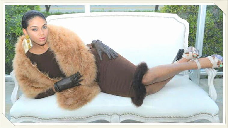 "Diana" Pull-thru Wrap