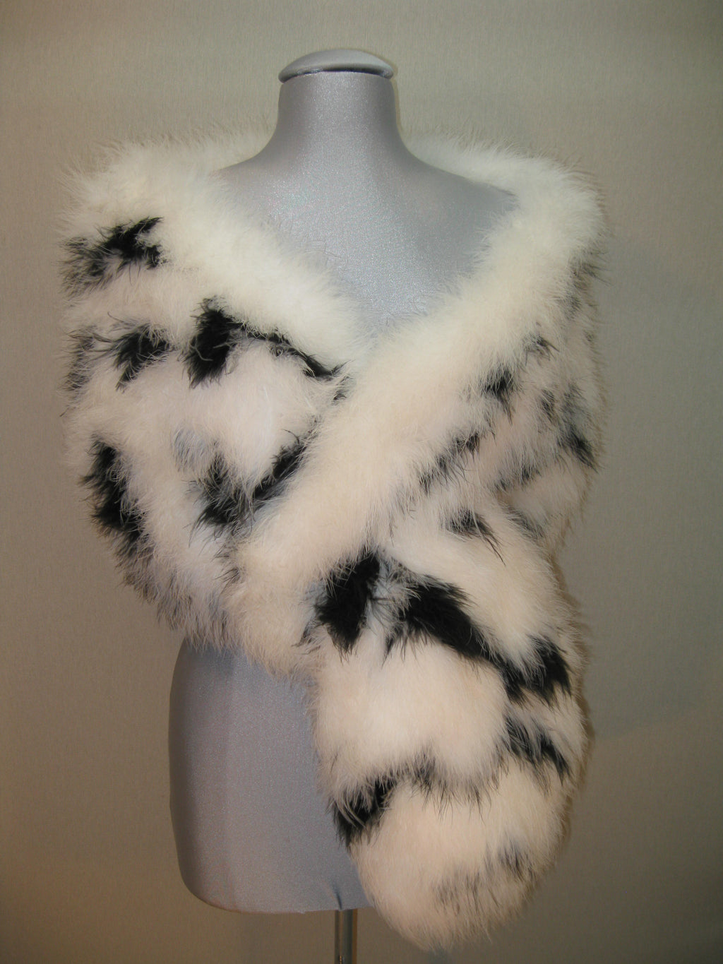 Marabou Feather Zebra Pull-thru Scarf