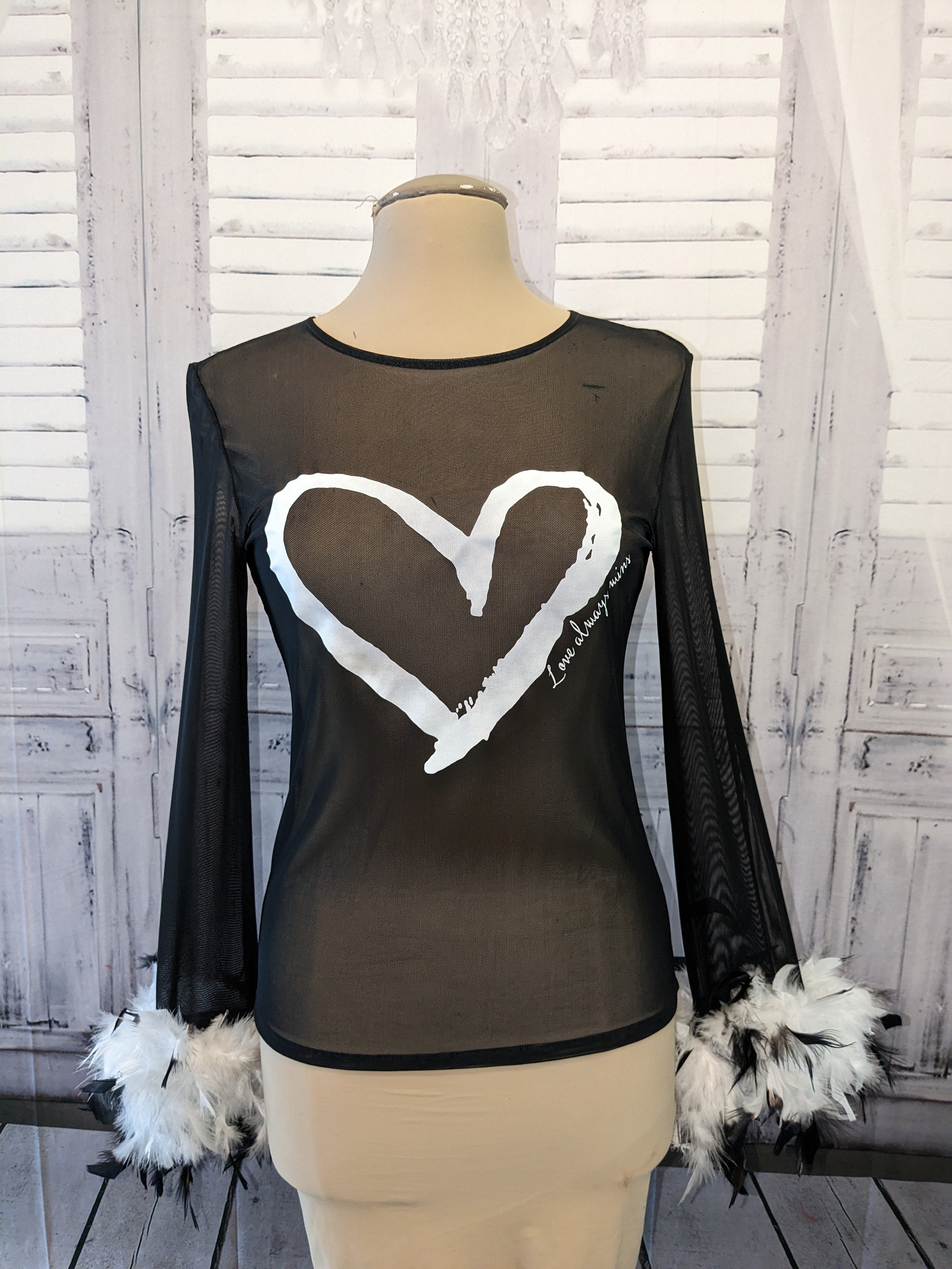 'Open Heart' Stretch Mesh Top