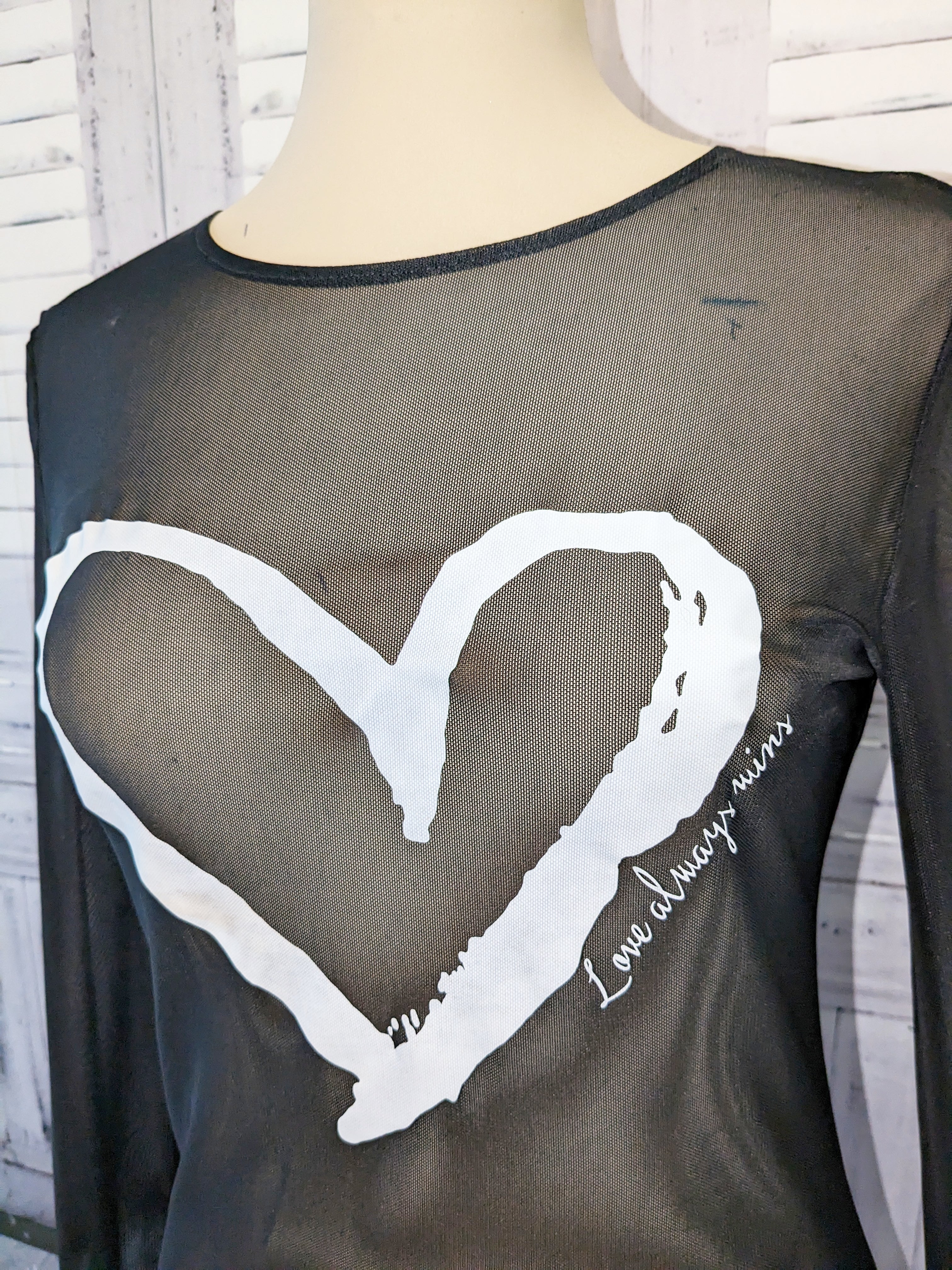 'Open Heart' Stretch Mesh Top