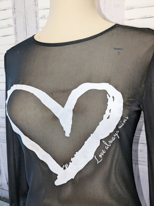 'Open Heart' Stretch Mesh Top